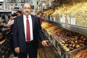 FETÖ'den yargılanan ünlü kuruyemişçiyle ilgili flaş karar
