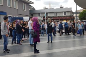 AVM'de biber gazı paniği