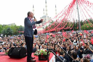 Muharrem İnce: ''600 milletvekiline 80 milyon kişi bakamaz''