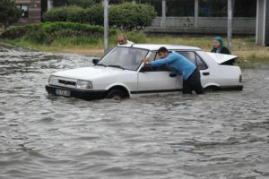 Meteoroloji Müdürü'nden yağış açıklaması geldi: Önlem alınmazsa...