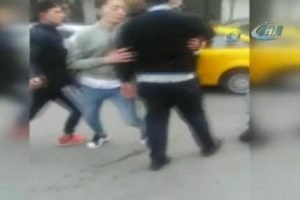 Taksici terörü! Polise küfür edip...