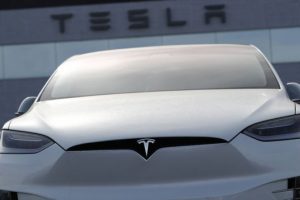 Tesla, Linux tabanlı otomobillerinin kaynak kodlarını yayınladı