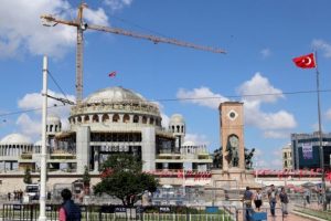 Taksim Camisi'nin kubbesi tamamlandı!