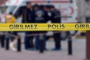 Çocuğu taciz ettiği iddia edilen şahsın evini bastılar