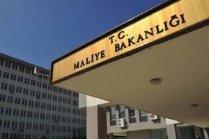 Maliye Bakanlığı'ndan İYİ Partili eski Merkez Bankası Başkanı Yılmaz'a yanıt