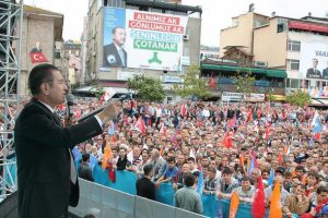 Canikli: 'Bu kutlu yürüyüşü kimse durduramayacak'