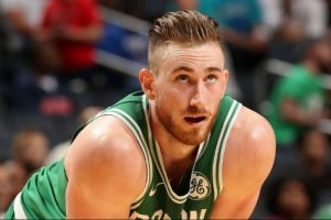 Gordon Hayward parkelere dönüyor!