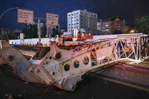 İftar saatinde faciadan dönüldü!