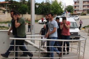 FETÖ'den 4 muvazzaf asker tutuklandı