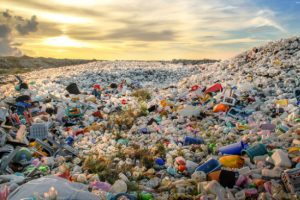 Tek kullanımlık plastik ürünlere yasak getiriyor!