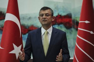 CHP heyeti Gülen'in iade belgelerini inceleyecek