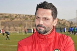 Evkur Yeni Malatyaspor Erol Bulut'la devam dedi