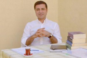 Demirtaş: WhatsApp ketılda çalışmıyor