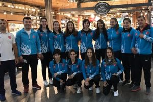 Genç kadın judocular Avusturya'da tatamiye çıkacak