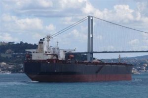 İstanbul Boğazı gemi geçişlerine kapatıldı