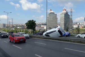 Sınava giden öğretmenler ölümden döndü