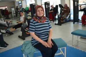 Düzenli spor yaparak 34 kilo verdi