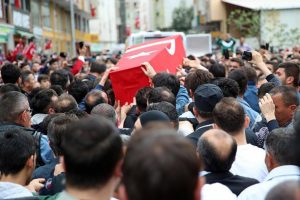 Şehit Uzman Çavuş Ergin son yolculuğuna uğurlandı