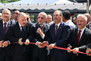 Kahraman: Uyanık olmak durumundayız