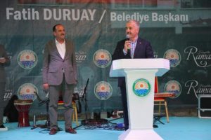 Bakan Arslan Gölbaşılılarla iftar sofrasında buluştu