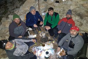 Bursalı dağcılar 2543 metrede iftar yaptı