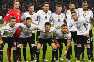 Dünya Kupası öncesi Löw'den şaşırtan karar!