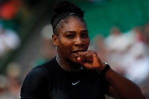 Serena Williams sakatlık nedeniyle maçtan çekildi