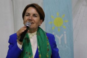 Akşener: ''Kim çemkiriyorsa bilin ki ağır kallavi FETÖ'cüdür''