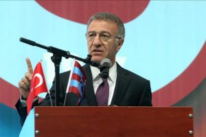 Ağaoğlu, taraftarlardan güven istedi