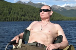 Putin üstsüz fotoğrafları hakkında konuştu!