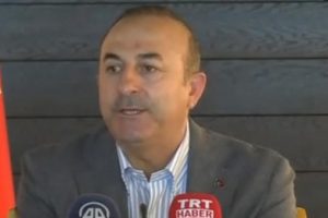 Bakan Çavuşoğlu: 'Silahlar YPG'den alınacak'