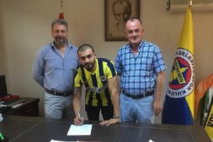 Menemen Belediyespor, Erman'la imzaladı