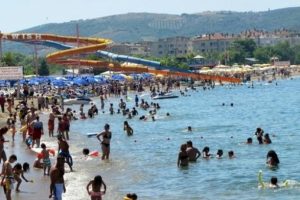 32 bin nüfuslu ilçe bayramda 320 bine çıkacak
