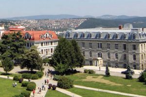 Boğaziçili öğrencilere tahliye kararı!