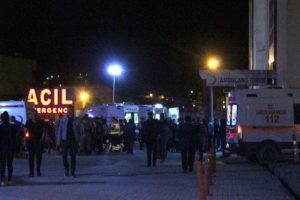 Hakkari'de patlama: Yaralı askerlerimiz var
