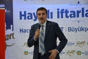 Bülent Tüfenkçi: ''Ülke 2017 yılında 7.4 oranında büyüdü''