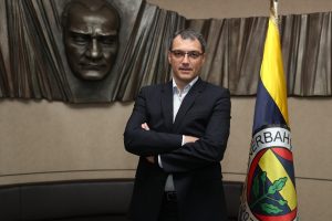 Comolli'nin hedefi mücadeleci bir takım