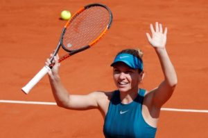 Simona Halep finale yükseldi