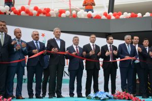 Sinop'ta üç ilçe hastanesinin açılışı gerçekleştirildi