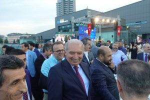 Mevlüt Uysal: Projelerin devamı için istikrar şart