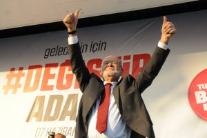 Karamollaoğlu: Adanalı, dışarıdan gelen eti yemek istemiyor