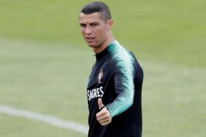 Cristiano Ronaldo için Real Madrid dönemi bitti iddiası!