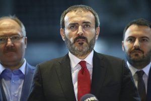 Ünal: Adile Naşit'e bir şey söylemem mümkün mü?