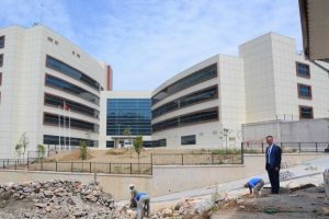 Bursa'da yeni Gemlik Devlet Hastanesi'nde sona gelindi