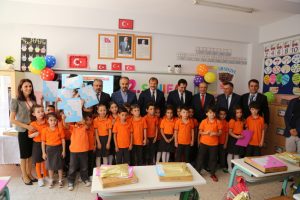 Bursa'da 560 bin öğrenci karne heyecanı yaşadı