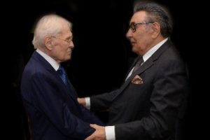 Medya dünyasından Demirören mesajları