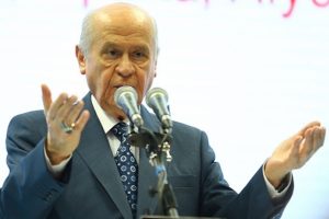 Bahçeli: Kandil'e Türk bayrağını dikme zamanı geldi