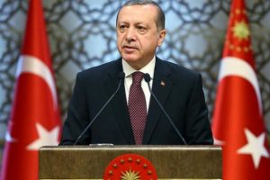 Erdoğan, Avrupa Güreş Şampiyonu Zeynep Yetgil'i tebrik etti