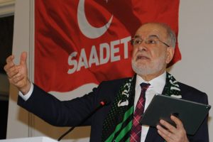 Karamollaoğlu: ''Ben bu tarz kalkınmayı obezite hastalığına benzetiyorum''