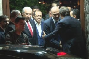 Bakan Soylu'dan Demirören Ailesi'ne taziye ziyareti